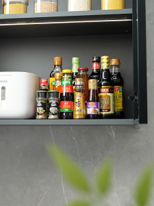 LODER ECOCO 360 Rotating Storage Rack Multifunctional Seasoning Tray Soy Sauce Bottle Organizer Shelf 旋转收纳盘