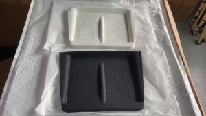 Miếng Dán Bảo Vệ Tấm Sạc Không Dây Tiêu Chuẩn Tesla Model Y Đệm Silicon Chống Trượt Giá Đỡ Điện Thoại Dành Cho Năm 2025-2026