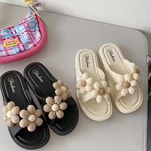 Dép Nữ Dây Chéo Quai Mảnh Gắn Hoa Hướng Dương Đôi Siêu Xinh Dép 2 Quai Ngang Nữ Đế Mềm Êm Chân Thời Trang Chống Trượt
