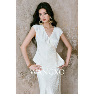 WANGXO | Bộ Áo Cổ V Kéo Dài Không Đều & Chân Váy Cao