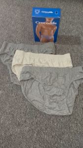 Celana Dalam Briefs Crocodile 521-240 isi-3 Pinggang Karet Katun