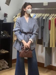 Áo khoác nữ BINKAFENNY cổ bẻ dáng dài eo bất đối xứng