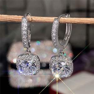 A132 (Beli 2 dapat bonus) COD Anting pesta Zircon permata titanium original Korea wanita