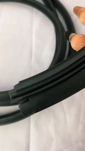 Karet Lis Kaca Bagasi Samping Kiri Kanan Mobil Nissan Terrano