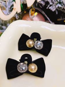 Elegant Velvet Hair Clip with round Bead Water Diamond Butterfly Knot for Fringes Side Part Hair Accessories 4cm Aileen