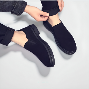 2024 New Mens Casual Leather Shoe Covers Slip-On Spring Autumn Black Matte Leather Lazy Man Shoes Versatile Loafers Fashionable Single Shoes