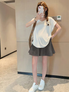 MAMABENSE | Fashionable Thin V-Neck Maternity Outfit