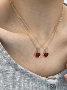 S925 Sterling Silver Heart Shaped Necklace for Women with Diamond Embeddings Simple Design Red Agate Lockbone Chain Jewelry