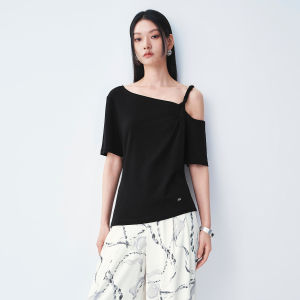 PEACEBIRD | Asymmetric Hem Off-Shoulder T-Shirt