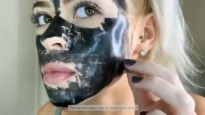 Masker Wajah Arang Aktif & Tanah Liat - Atasi Komedo Membandel & Pengelupasan Kulit Mati