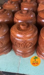 [TẶNG KÈM ẤM] Vỏ Bình Gỗ Dừa Điêu Khắc Phúc Lộc Thọ Ủ Ấm Giữ Nhiệt Trang Trí Decor Quà Tặng Sang Trọng 1000ml - KIM TỨ