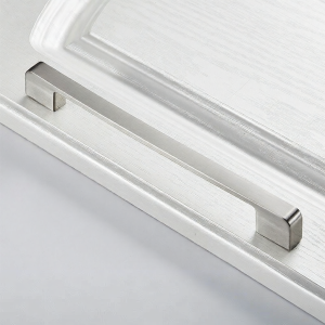 GUTE | Minimalist Black Furniture Handle