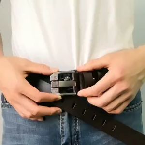 เข็มขัดผู้ชาย + กระเป๋า Fanny หรูหราโลหะวินเทจเข็มออกแบบหัวเข็มขัดเข็มขัดแบรนด์เข็มขัดผู้ชายกางเกงยีนส์ออกแบบเข็มขัดผู้ชายคุณภาพสูง