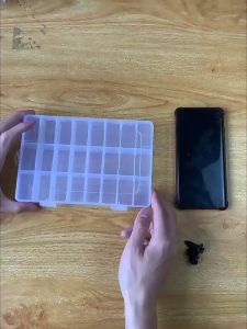 ARAFURA - SQUARE Kotak Penyimpanan Adjustable Grid Box 24 Slot - J24D - Transparent