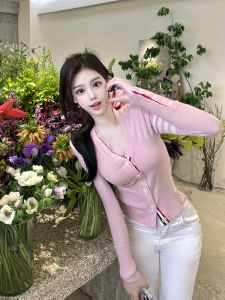 Pure Desire V-Neck Slit Pink Knitted Open Cardigan Autumn Winter Slim Fit Long Sleeve Womens Top Coat Sweet Style Regular Length