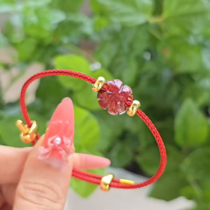 Q2029 Vòng cỏ 4 lá Thạch Anh Tóc Đỏ dây cáp cho Hỏa và Thổ - Phong Thuỷ TUDO P