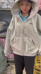 Áo Khoác Thun Thêu Chữ DESSUU STU Phối Túi Kiểu Rộng  Nam Nữ -  Áo Hoodie Có Khóa Kéo Zip Có Nón 2 Lớp Thu Đông