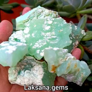 Batu Giok Sulawesi Super Quality: Keindahan Alam yang Menakjubkan