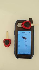 Jingyuqin 3 Buttons 012432 TRWS46E ID48 Chip 433.92MHz ASK Car Remote Key For Ferrari F430 F458 F612 F599 Auto Keys Fob Control