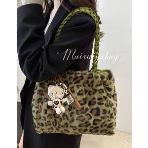 Plush Leopard Print Woven Womens Shoulder Bag Large Capacity Commuter Fluffy Tote Bag Double Strap Magnetic Buckle Closure Casual Handbag