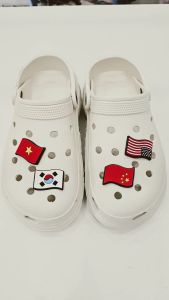 [C09] Sticker 2D Charm gắn dép Crocs dép sục dép cá sấu mẫu đa dạng cờ quốc gia