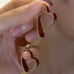 Elegant Red Heart Shaped Zircon Earrings Womens Fashion Jewelry Drop Oil Style Versatile Slimming Face Shape Ear Accessories