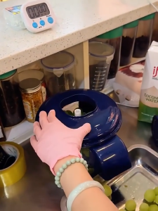 果蔬去皮器 Automatic Fruit Garlic Peeler Machine wireless and portable Home Kitchen Peeler Skinning Tool Easy Disassembly for Cherry Grape