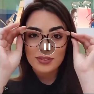 Kacamata lensa photocromic anti radiasi wanita pria bingkai Titanium Fuji Cat Eye Anti UV