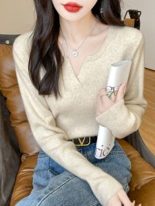 Round V Neck Bottoming Shirt for Women Fall and Winter Slim Fit Inner Wear Fashionable Western Style Knitted Sweater Long Sleeve Outdoor All-Matching Korean Slim Looking