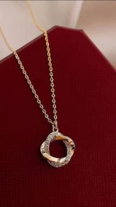 Kalung Necklace Wanita Populer Desain Liontin Mewah Korean Style 100% Baja Titanium / Kalung Korea / Kalung Populer / Kalung Wanita