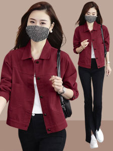 แจ็คเก็ตยีนส์สีแดง เสื้อคลุมแฟชั่นลดอายุสำหรับผู้หญิง ฤดูใบไม้ผลิและฤดูใบไม้ร่วง สไตล์ย้อนยุค ทรงสลิมฟิต คอปกตั้ง