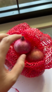 Bawang Merah Besar / Big Red Onion 800g(+/-)