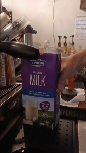 Emborg Full Cream Milk 3.5% One Liter (Solo Double Triple Packs)