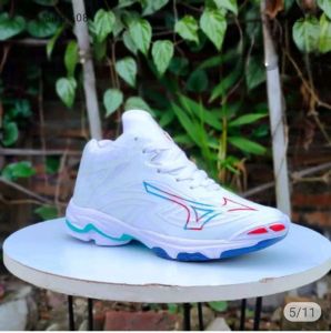 sepatu volly mizuno wave lightning wlz7 mid/sepatu olahraga mizuno volley ball pria wanita terbaru