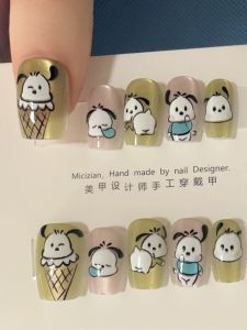 Short Ice Green Transparent Cat Eye Nail Art Stickers Cute Cartoon Snoopy Style Wearable Nails White Enhancing Nail Tips