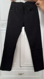 Quần jean nam vải co giãn màu đen trơn ống đứng cao cấp ống 17-19cm