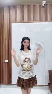 Set Cute Gồm Áo Ren In Hình Cô Gái + Áo 2 Dây + Chân Váy Đũi Nâu Xoè Nhún Viền Bèo