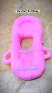 Bantal Menyusui Bayi Penyangga Penahan Botol Susu