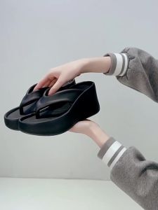 【YOKO】 New Summer For Women Flip Flops Non-slip Slippers Slippers Thick Bottom Beach Shoes