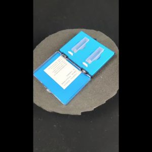 A Box of 2pcs 10mm Path Length JGS1 Quartz Cuvette Cell With Lid For Spectrophotometers