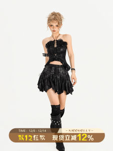 Nico Molly Gothic Style Halloween ชุดสองชิ้นคอวีแขนกุดลายผูกโบว์สีเข้มสำหรับผู้หญิงในฤดูใบไม้ร่วงปี 2025