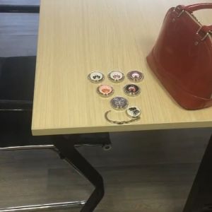 Foldable Handbag Hook Round Metal Table Hook Butterfly Shape Bag Hook Holder Universal