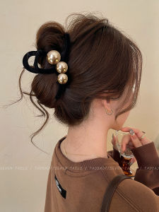 กิ๊บติดผมผ้ากำมะหยี่มุกหรูหรา กิ๊บติดผมสไตล์เกาหลีสำหรับผู้หญิง กิ๊บติดผมทรงฉลามสุดหรูหรา เครื่องประดับผมสไตล์เกาหลี