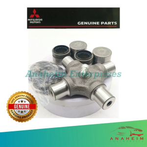 Mitsubishi Montero 2008 - 2015 L200 Triton Strada 2005 - 2015 4WD Propeller Shaft Cross Joint Rear