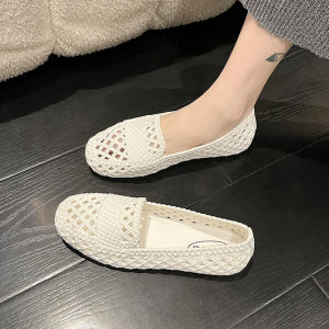 ฤดูร้อนกันน้ําด้านล่างแบนรองเท้าสําหรับสตรีBreathable Hollow Out Non-Slip Beachนุ่มด้านล่างพยาบาลรองเท้ายาง