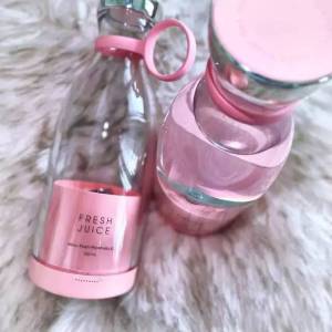 เครื่องปั่นน้ำผลไม้มินิแบบพกพา ร้านไทย เกรดพรีเมี่ยม ดีไซน์สวยเกร๋ ใช้ง่ายพร้อมที่ชาร์ท wireless ครบชุด คุณภาพดี ราคาถูก บางส่วนคุณภาพดี ราคาถูกสูง ราคาถูกสุด USB ชุด ราคาถูกสูง ราคาถูกสุด