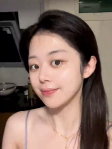 LYDIMOON  Niacinamide Arbutin Whitening Mask |Whitening Mask | Brightening Treatment | Fades Dark Spots & Acne Marks | Intense Hydration | For Dull & Uneven Skin | Glass Skin Effect | Zero Irritation |  Tencel Mask