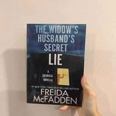 【ENG】KL READY STOCK Freida Mc Fadden series