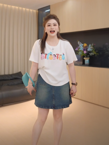 เสื้อยืดแขนสั้นทรงหลวมสำหรับผู้หญิงไซส์ใหญ่ ปิดหน้าท้อง ทรงเข้ารูป แฟชั่นฤดูร้อน เสื้อผ้าทำงาน ผ้าฝ้ายผสมโพลีเอสเตอร์