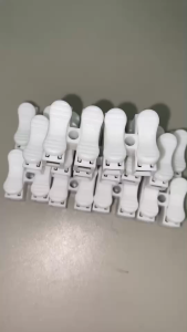 เต๋าต่อไฟฟ้า แบบหนีบสีขาว แบรนด์CCS Push wire connector สะพานเชื่อมสายไฟ ขนาด2P